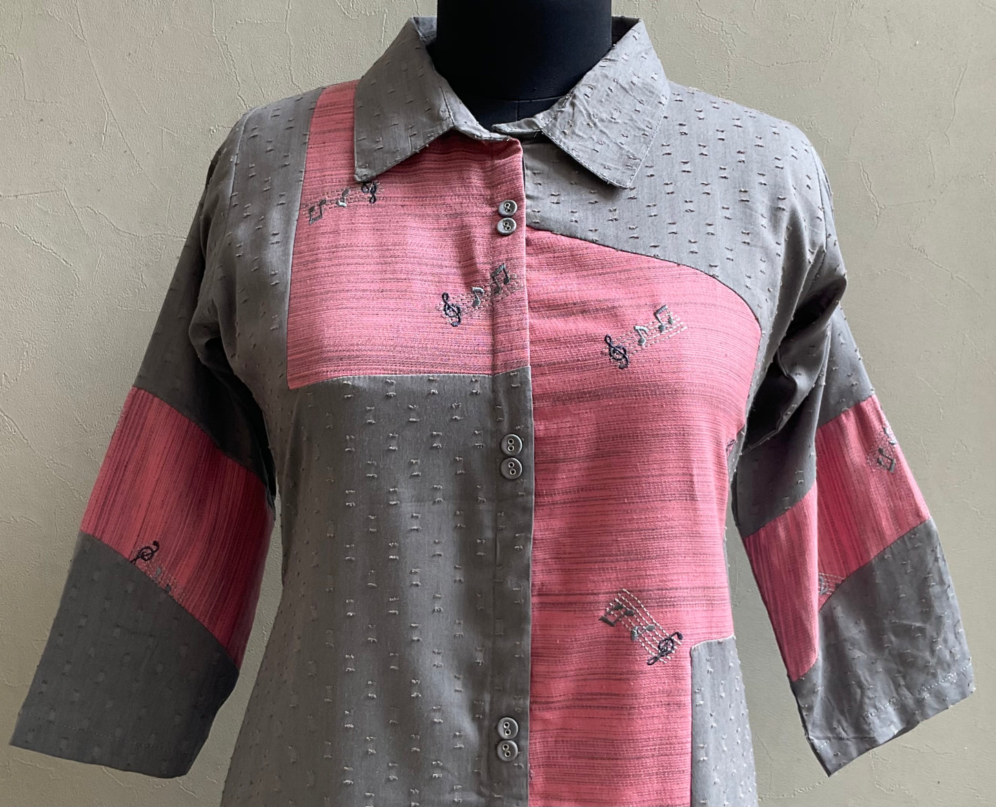 GREY AND PINK PATCHED ALINE DRESS