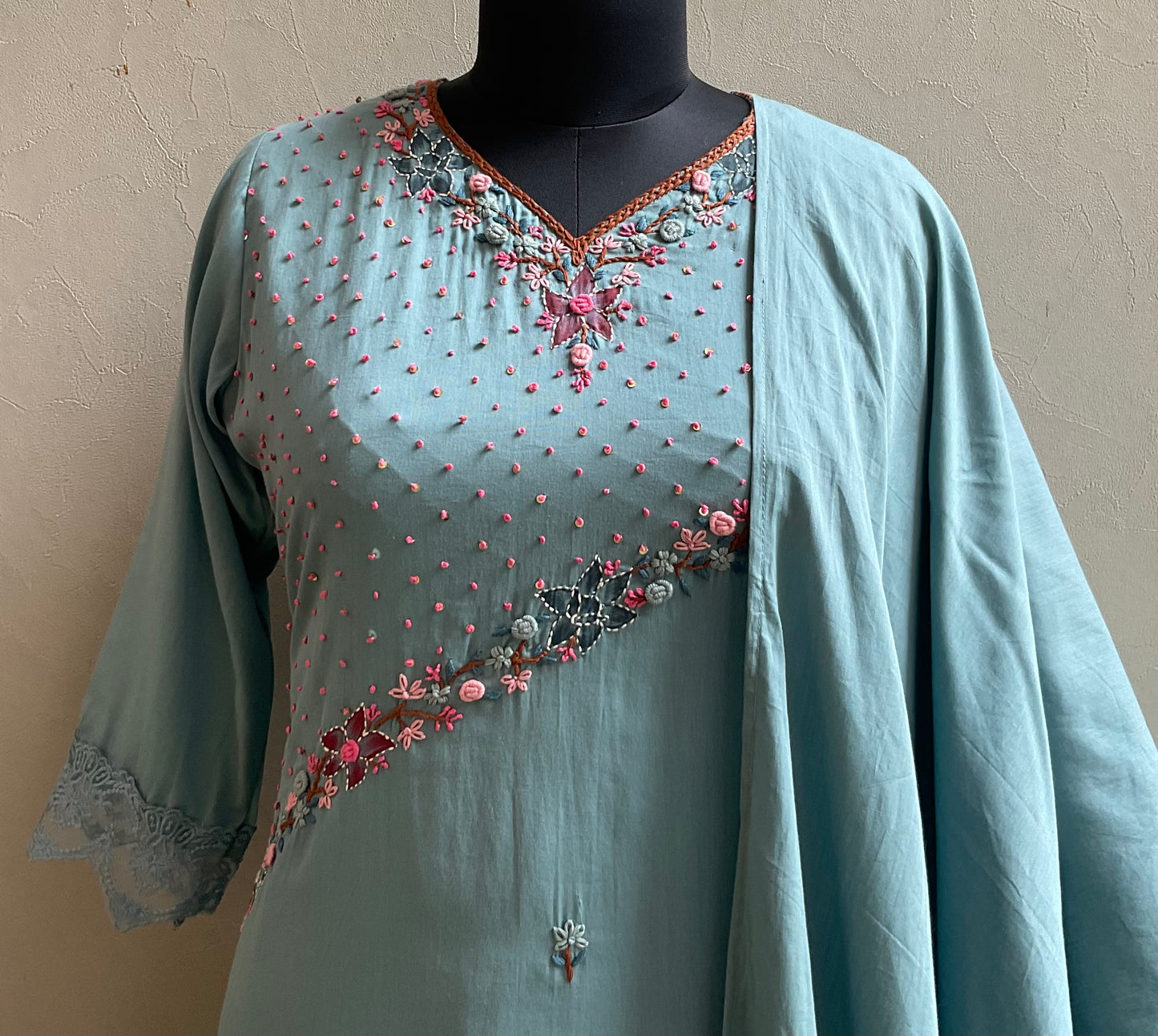 HAND PAINTED KATHA STICH KURTA DUPATTA