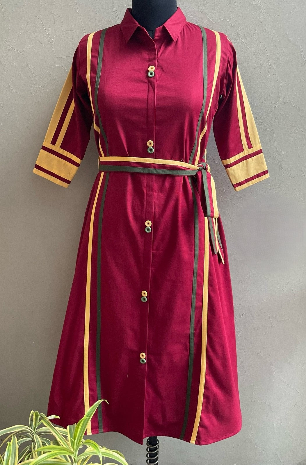 MAROON PATCHED ALINE DRESS