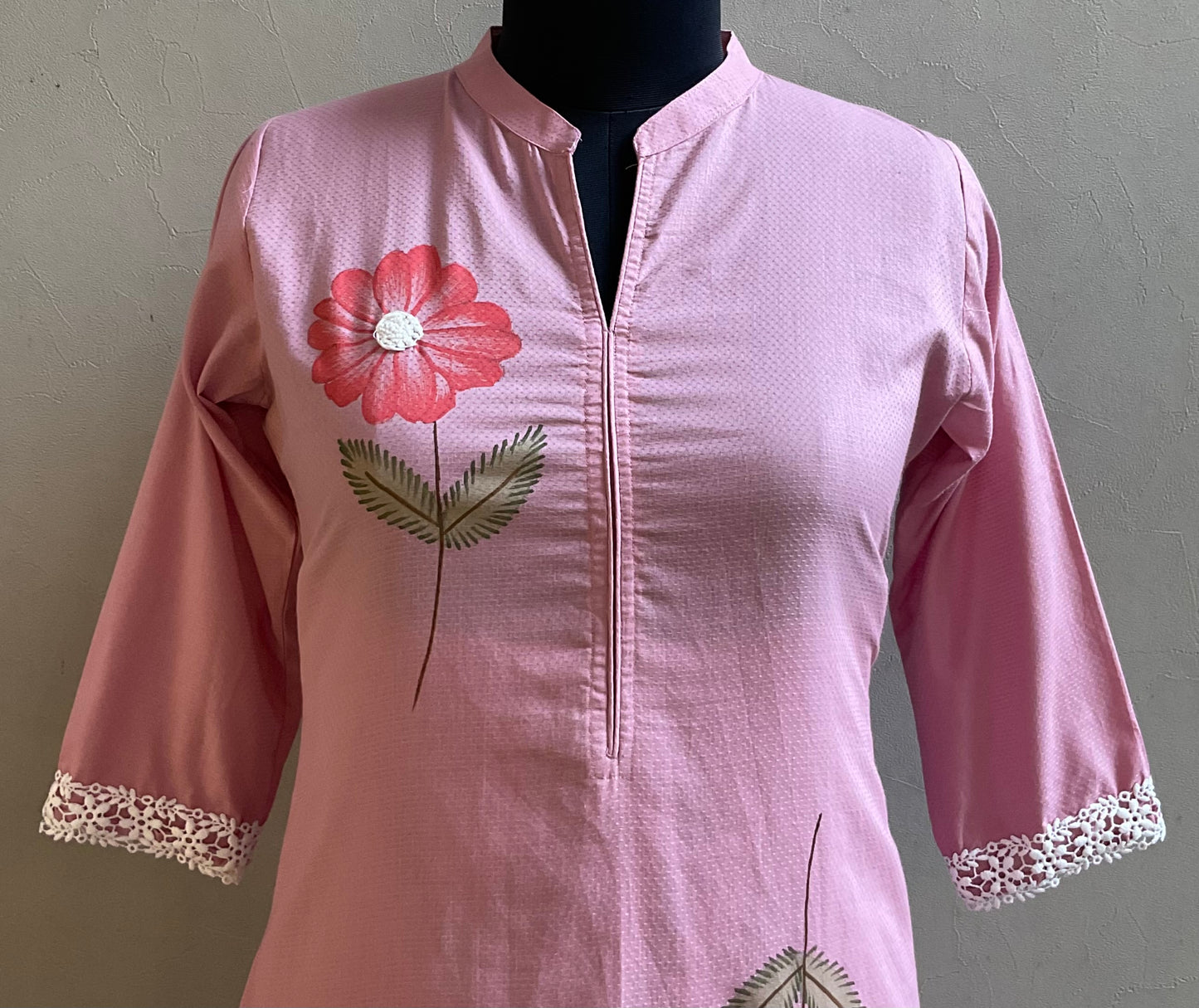 LIGHT PINK HAND PAINTED KURTA PANT