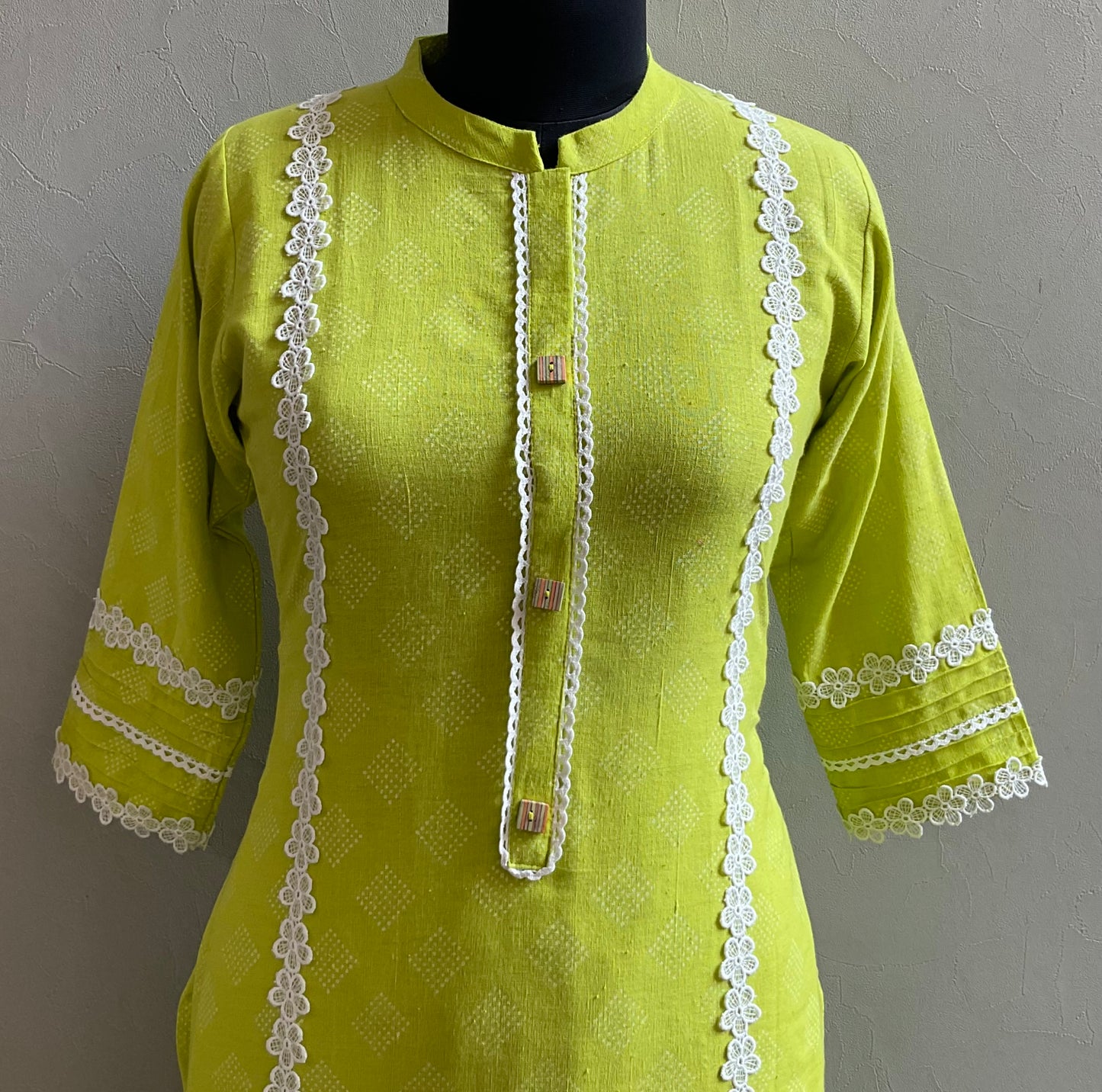 NEON GREEN LACED KURTA WITH PANT