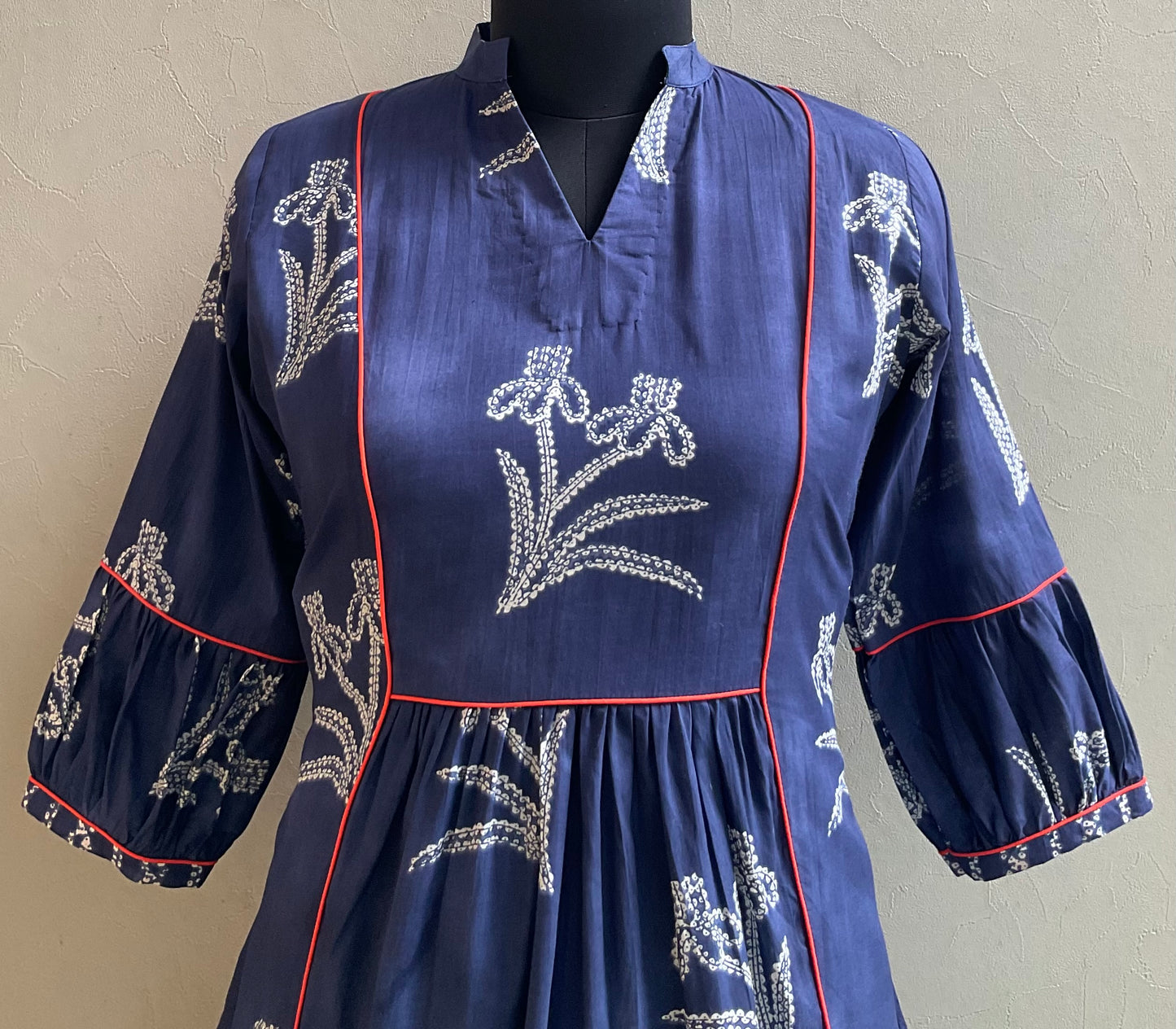 NAVY YOLK PLEATED CO-ORD SET