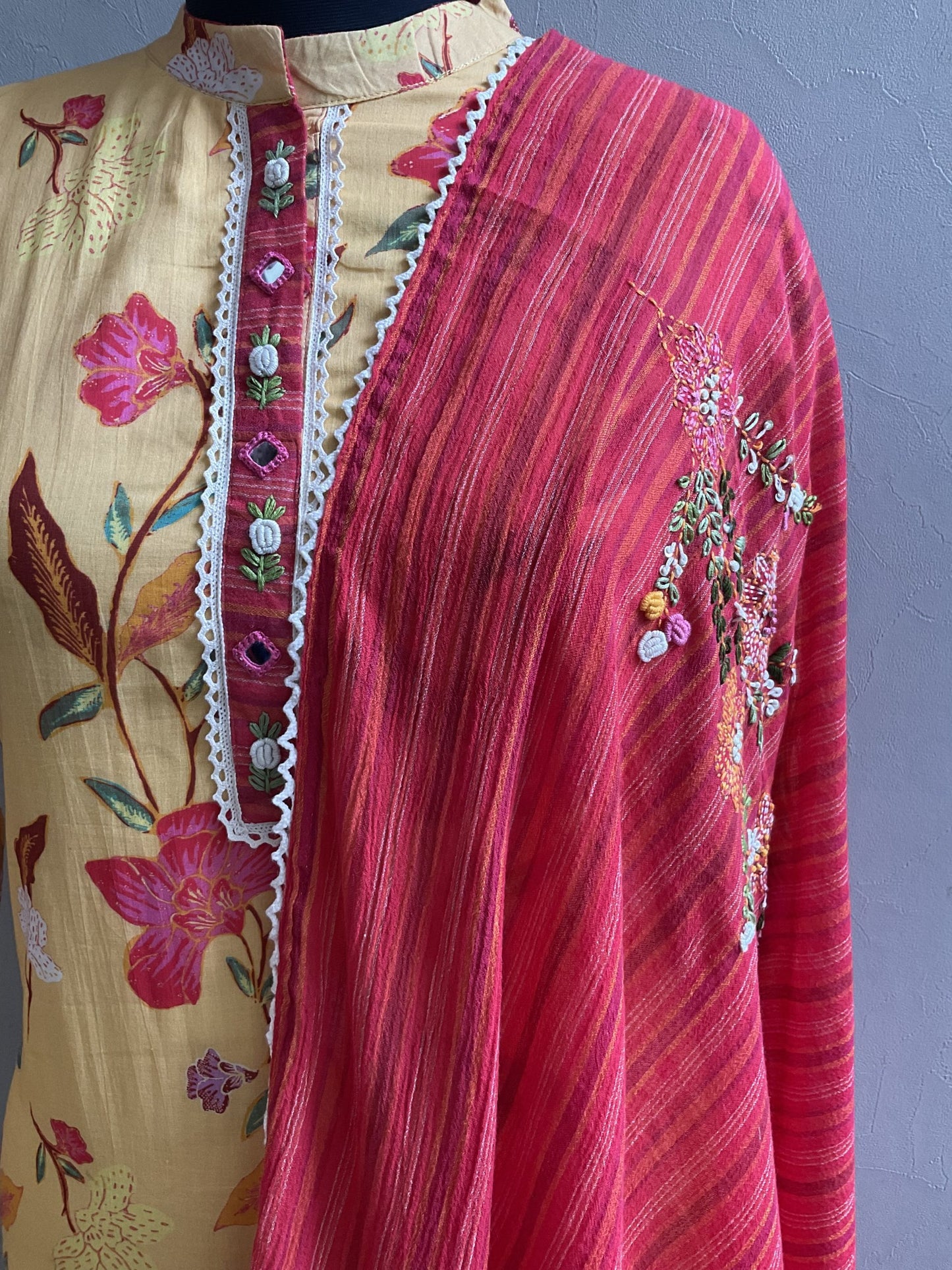 KURTA WITH DUPATTA