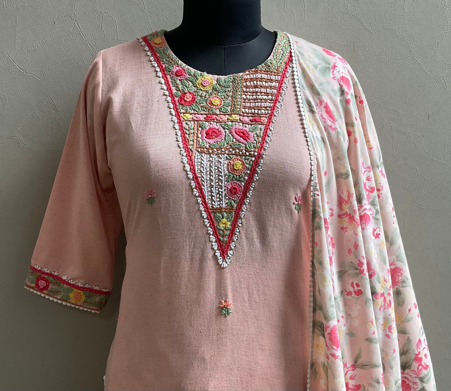 PEACH EMBROIDERED KURTA WITH FLORAL DUPATTA
