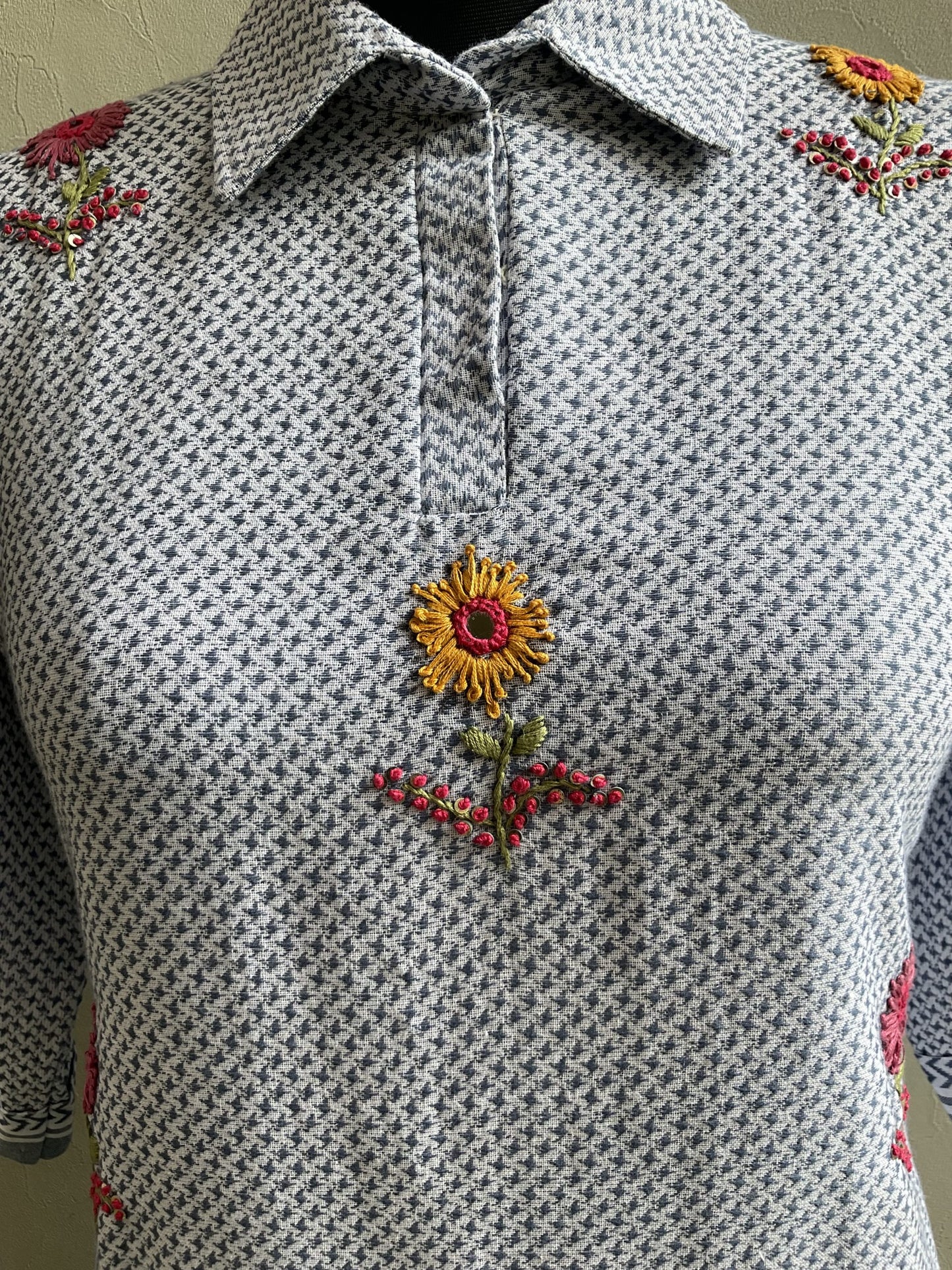 STRAIGHT KURTI