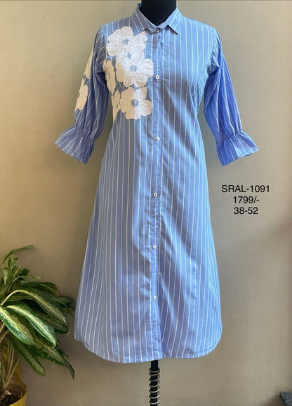 LIGHT BLUE ONE SIDE APPLIQUE ALINE DRESS