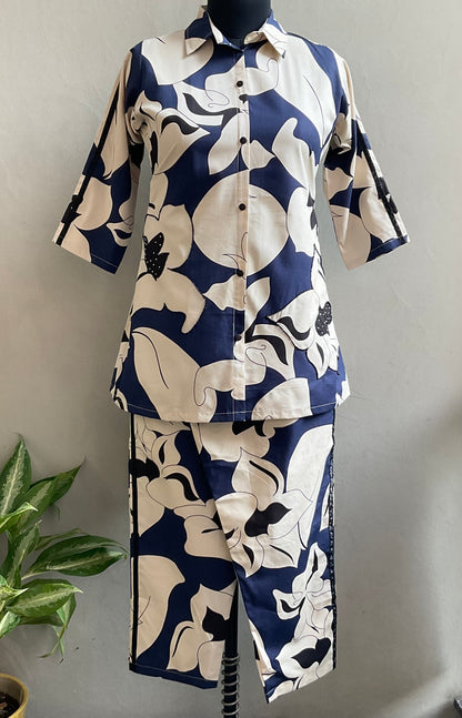 BEIGE AND BLUE LACED HIGHLIGHTED COORD SET