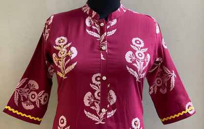 ROSE PINK KATHA HIGHLIGHTED KURTA PANT