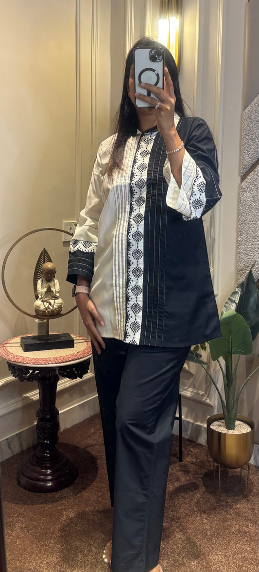 BLACK AND WHITE LACED CO-ORD SET