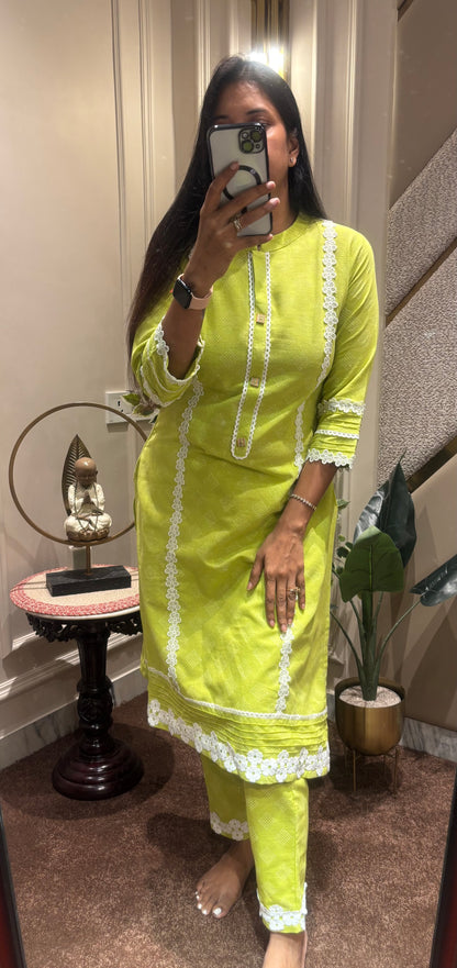 NEON GREEN LACED KURTA WITH PANT