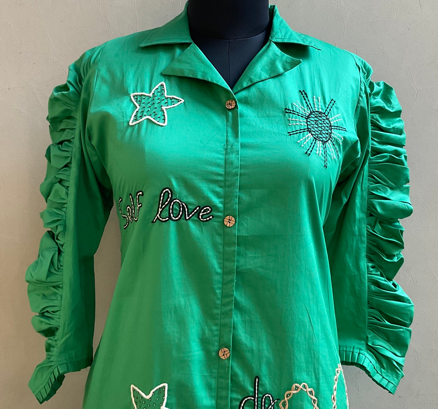 GREEN RUFFLE SLEEVES ALINE DRESS