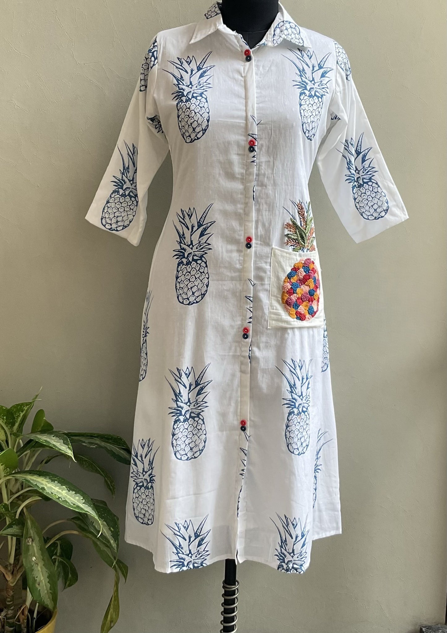 WHITE POCKET HAND EMBROIDERED ALINE DRESS