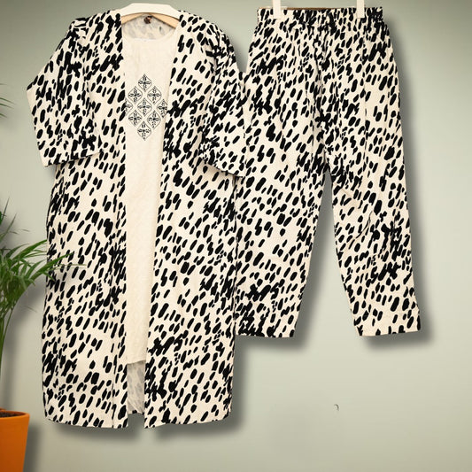 BLACK AND WHITE SHRUG PATTERN COORD SET