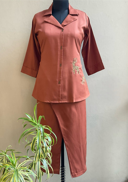 RUST GIRAFFE EMBROIDERED CO-ORD SET