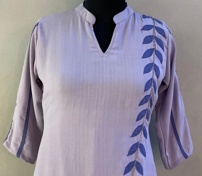 LIGHT MAUVE APPLIQUE WORKED COORD SET