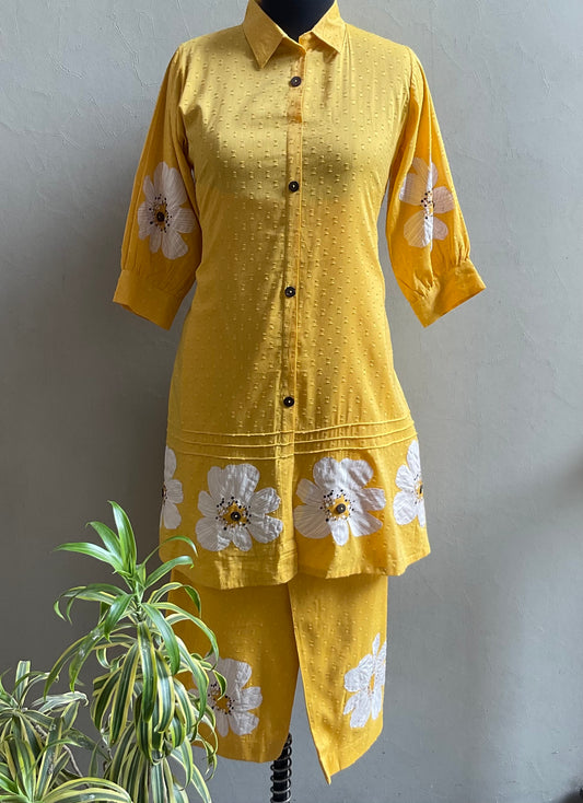 YELLOW DOBBY CLOTH APPLIQUE COORD SET