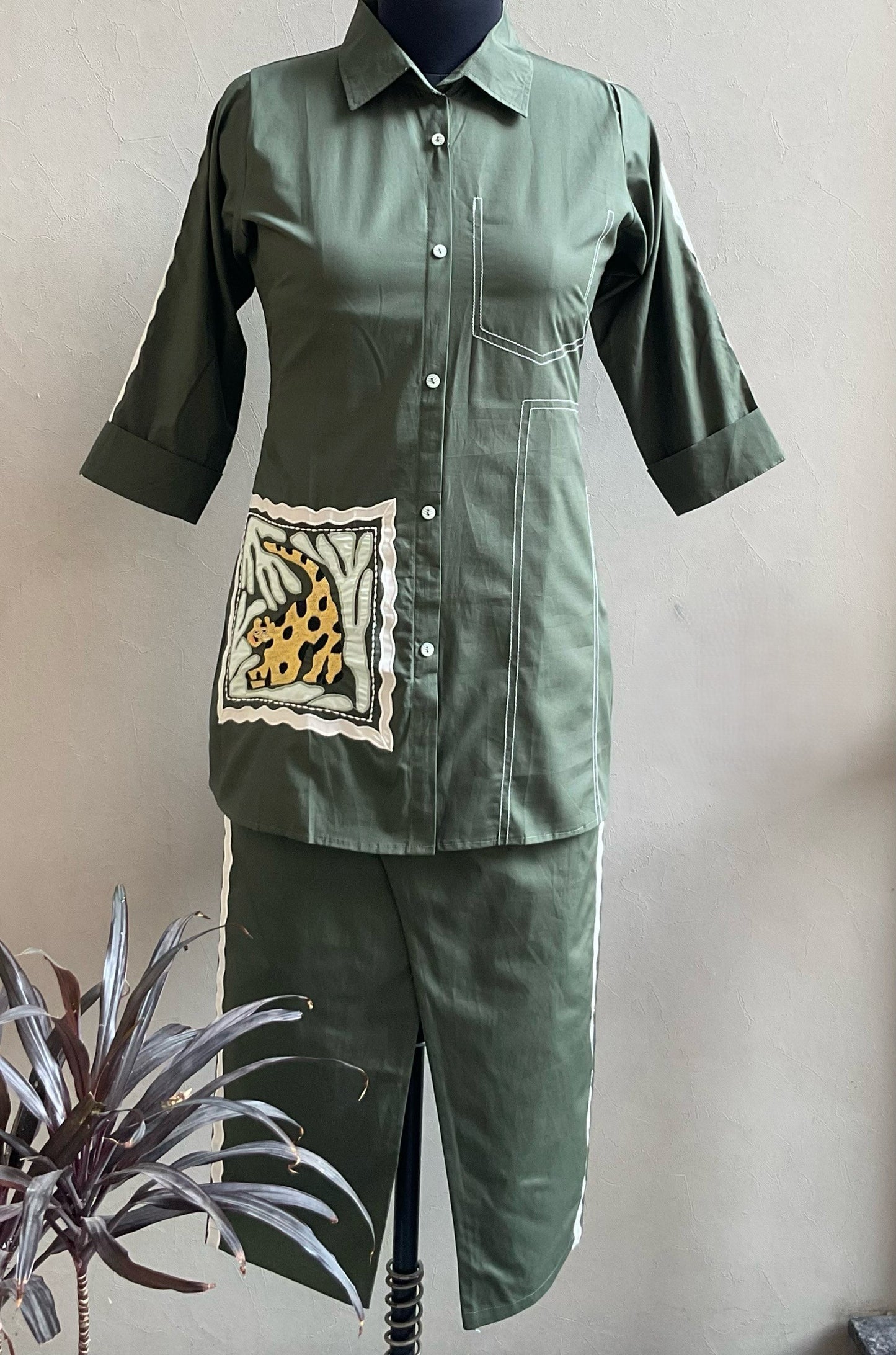 DARK GREEN ANCHORED COORD SET