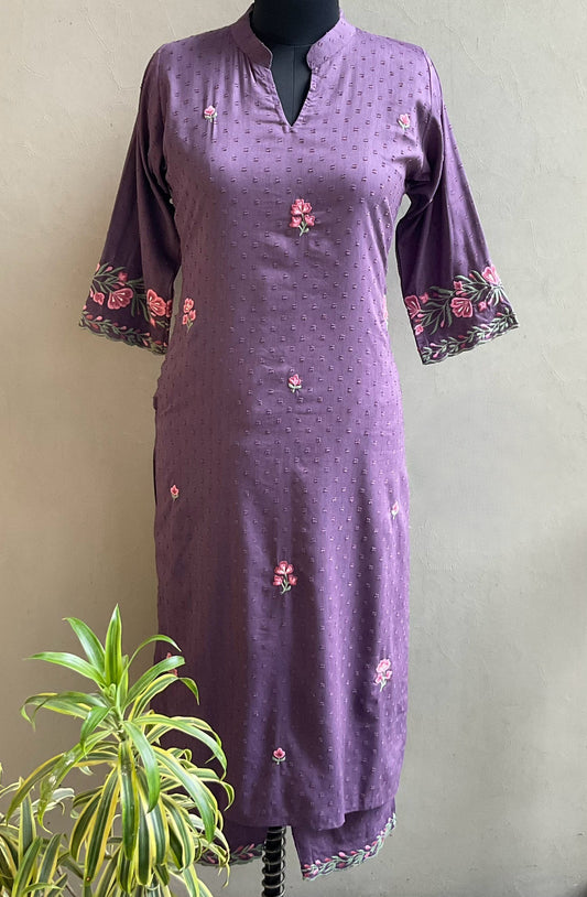 PURPLE DOBBY CLOTH THREAD EMBROIDERED KURTA PANT