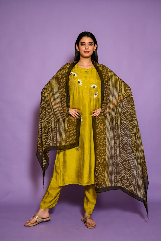 KURTA DUPATTA WITH PANT