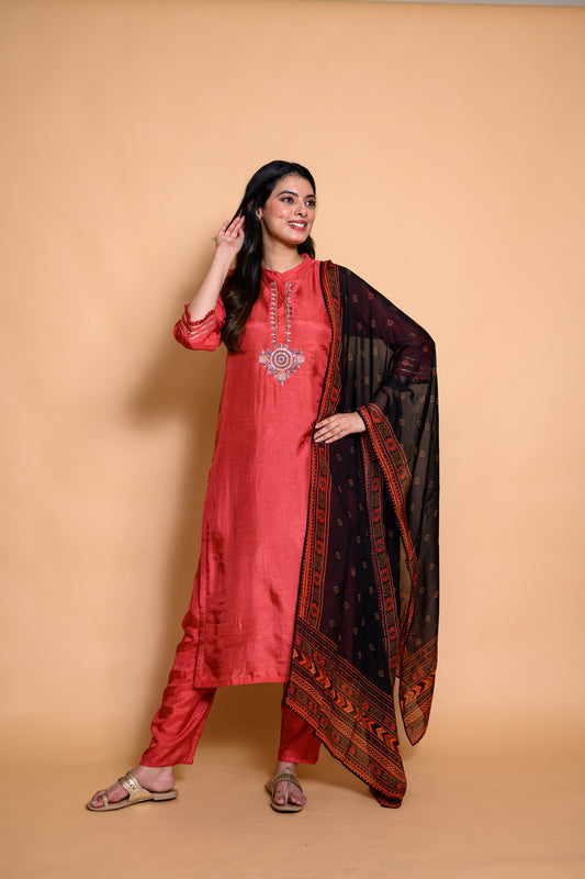 KURTA DUPATTA WITH PANT