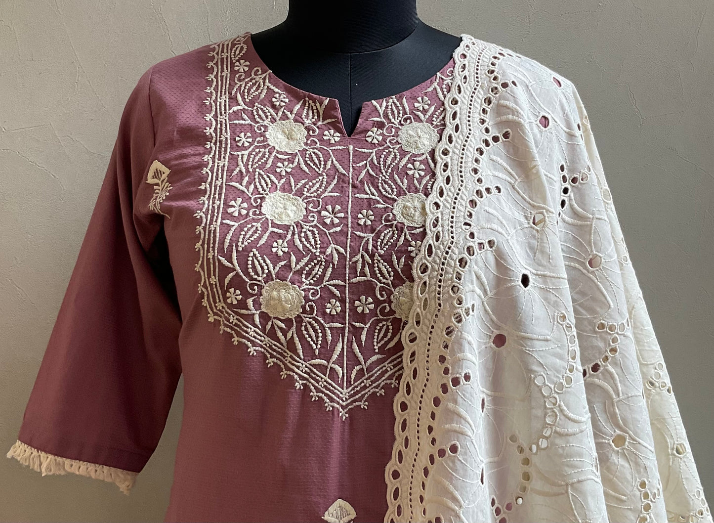 ONION PINK CUTWORK DUPATTA KURTA SET