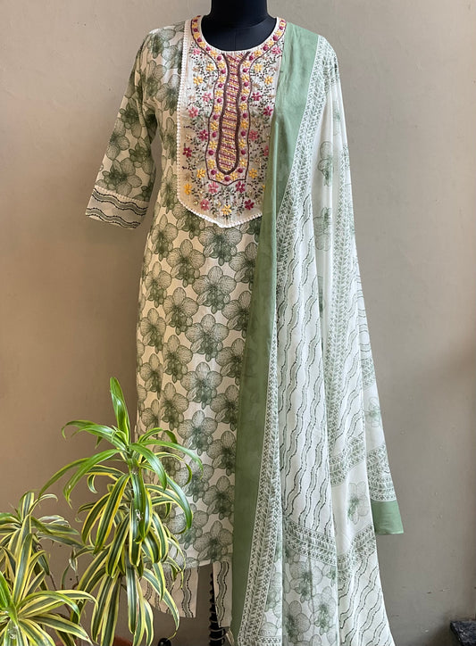 GREEN HAND EMBROIDERED KURTA SET