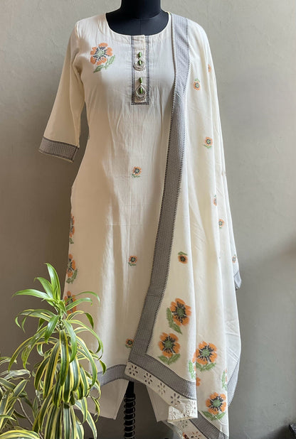 OFF WHITE WOVEN JAQUARD WORK KURTA SET