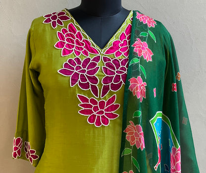 GREEN DOLA SILK APPLIQUE WORKED KURTA SET