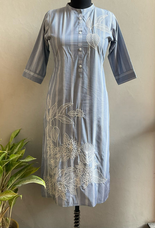GREY THREAD EMBROIDERED STRAIGHT KURTI