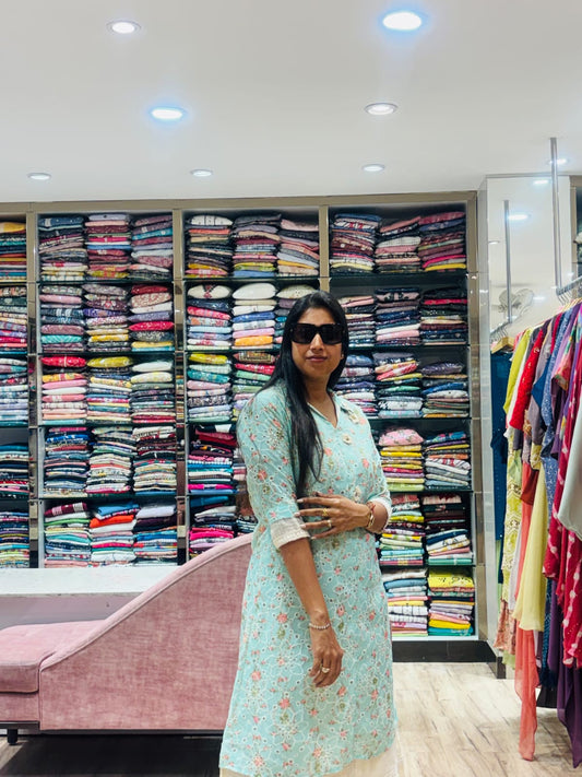LIGHT GREEN FLORAL PATCHED ALINE DRESS