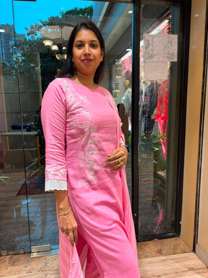 BLUSH PINK THREAD EMBROIDERED KURTA SET