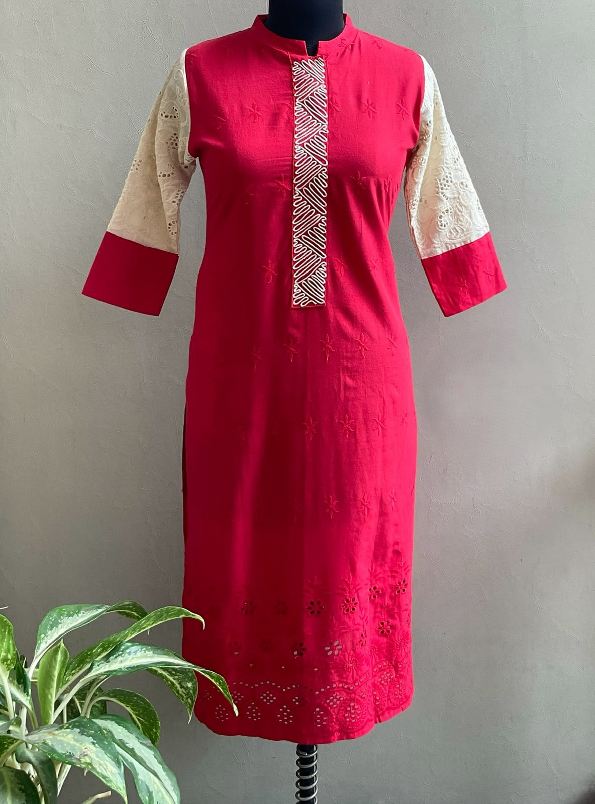 RED HAKOBA STRAIGHT KURTA