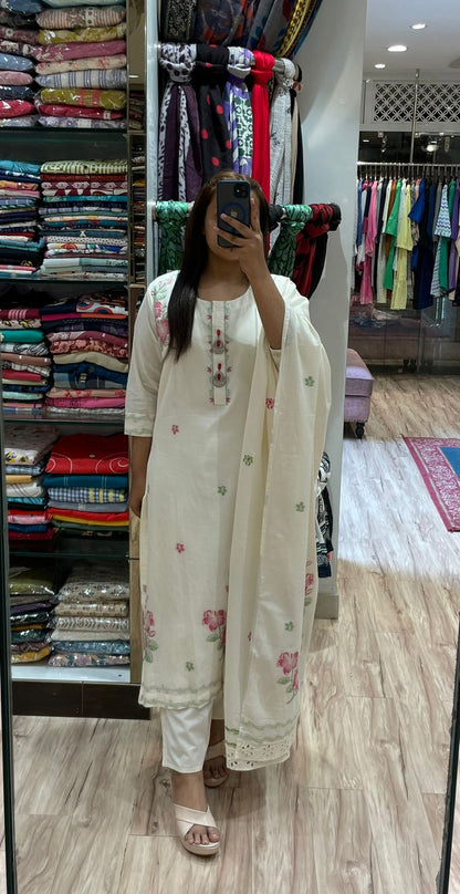 OFF WHITE & PINK WOVEN JAQUARD WORK KURTA SET