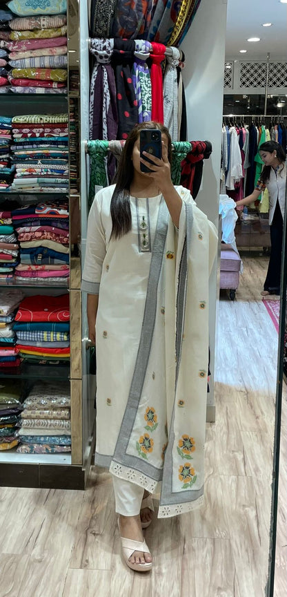 OFF WHITE WOVEN JAQUARD WORK KURTA SET